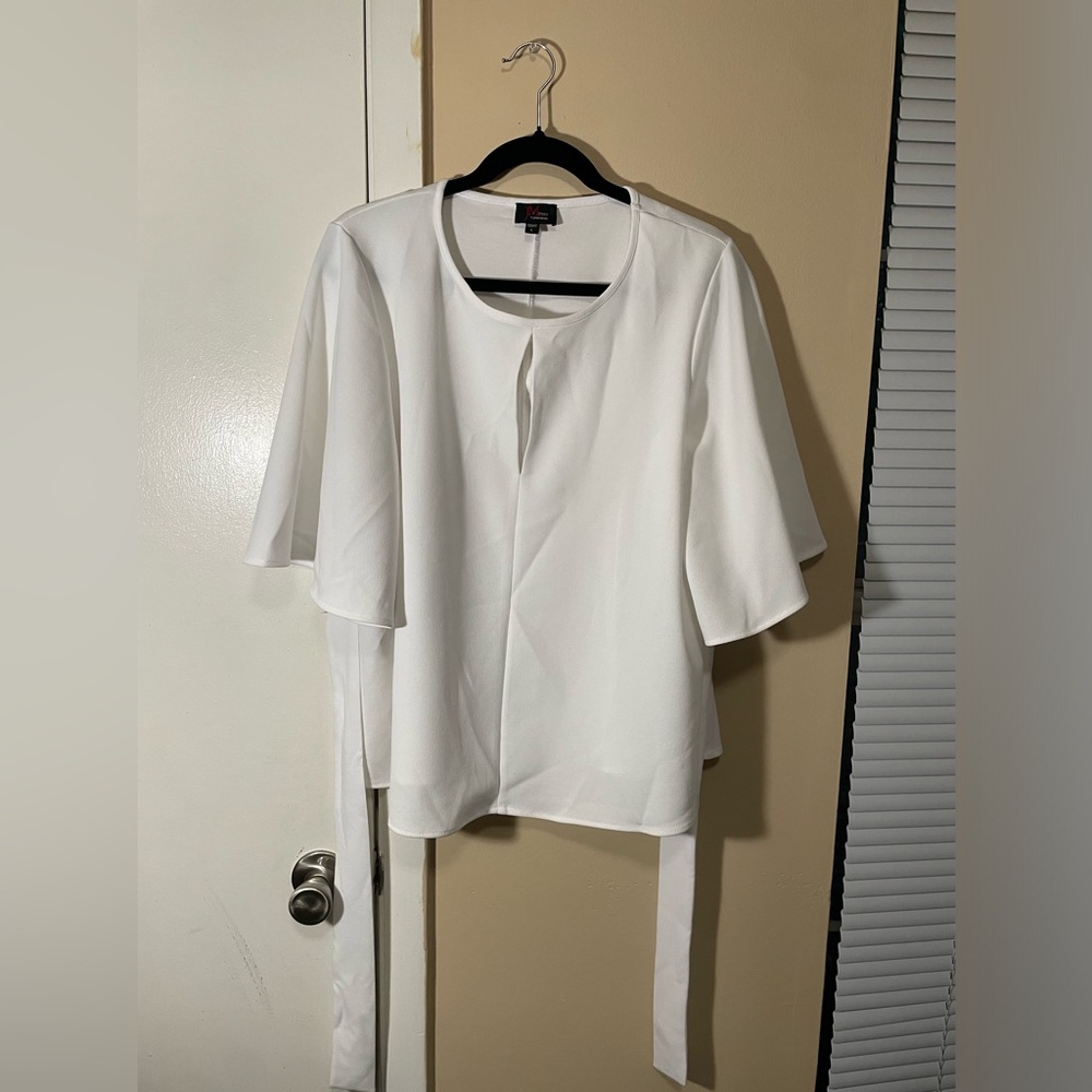 JM Studio by John Meyer White Blouse